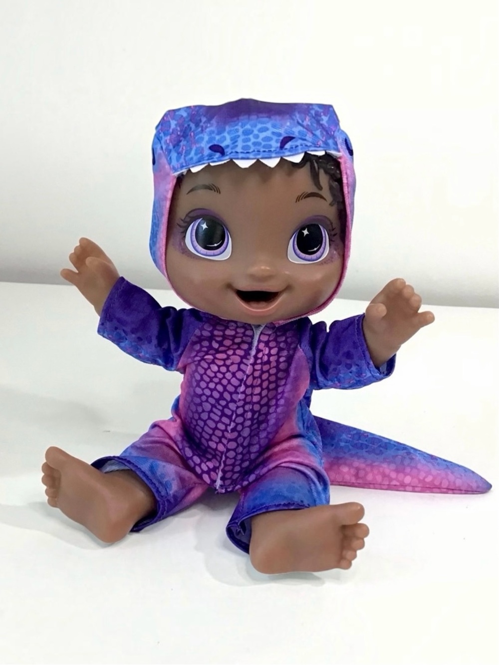 Baby Alive Dino Cuties Doll 11” Tyrannosaurus T-Rex Dinosaur W/Removable Outfit